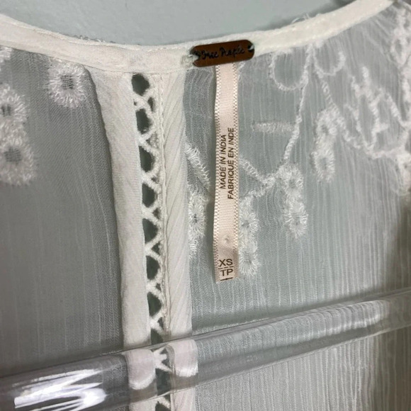 Free People lace top Size xs/tp - Picture 4 of 7